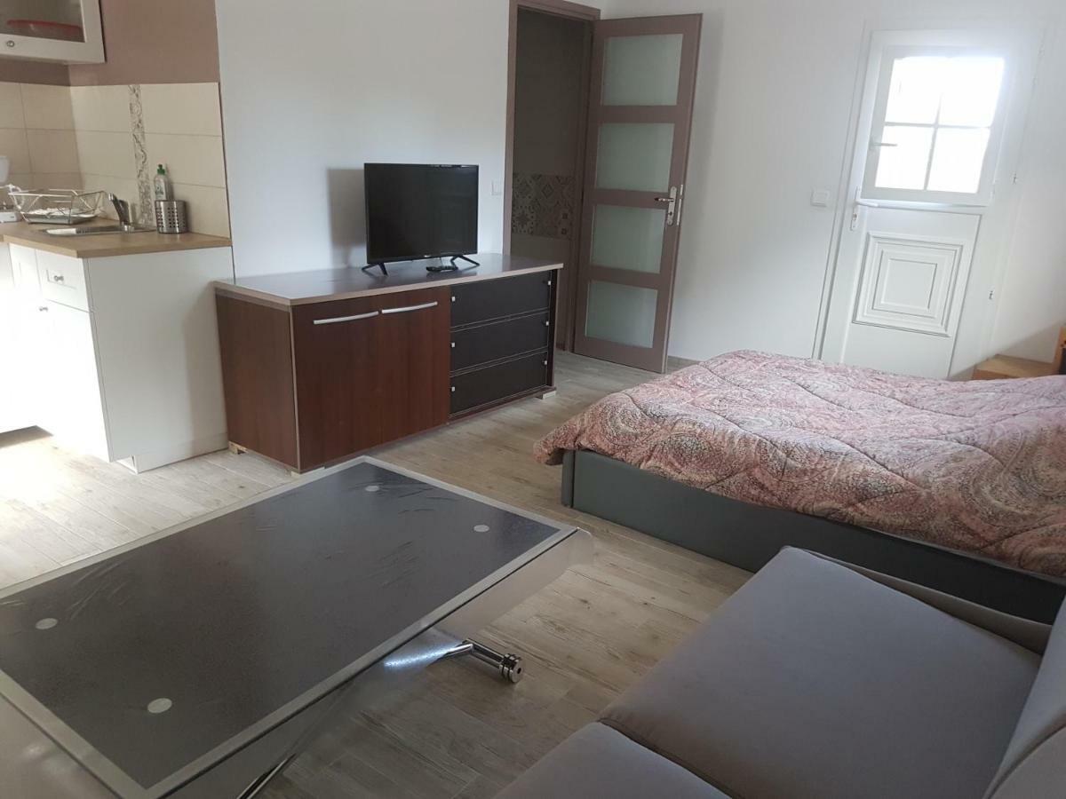 La Petite Bergerie Villa Roquebrune-sur Argens Bagian luar foto